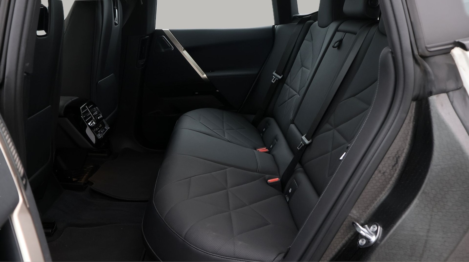 Used BMW iX 2024 for sale - 77819089: Photo 16