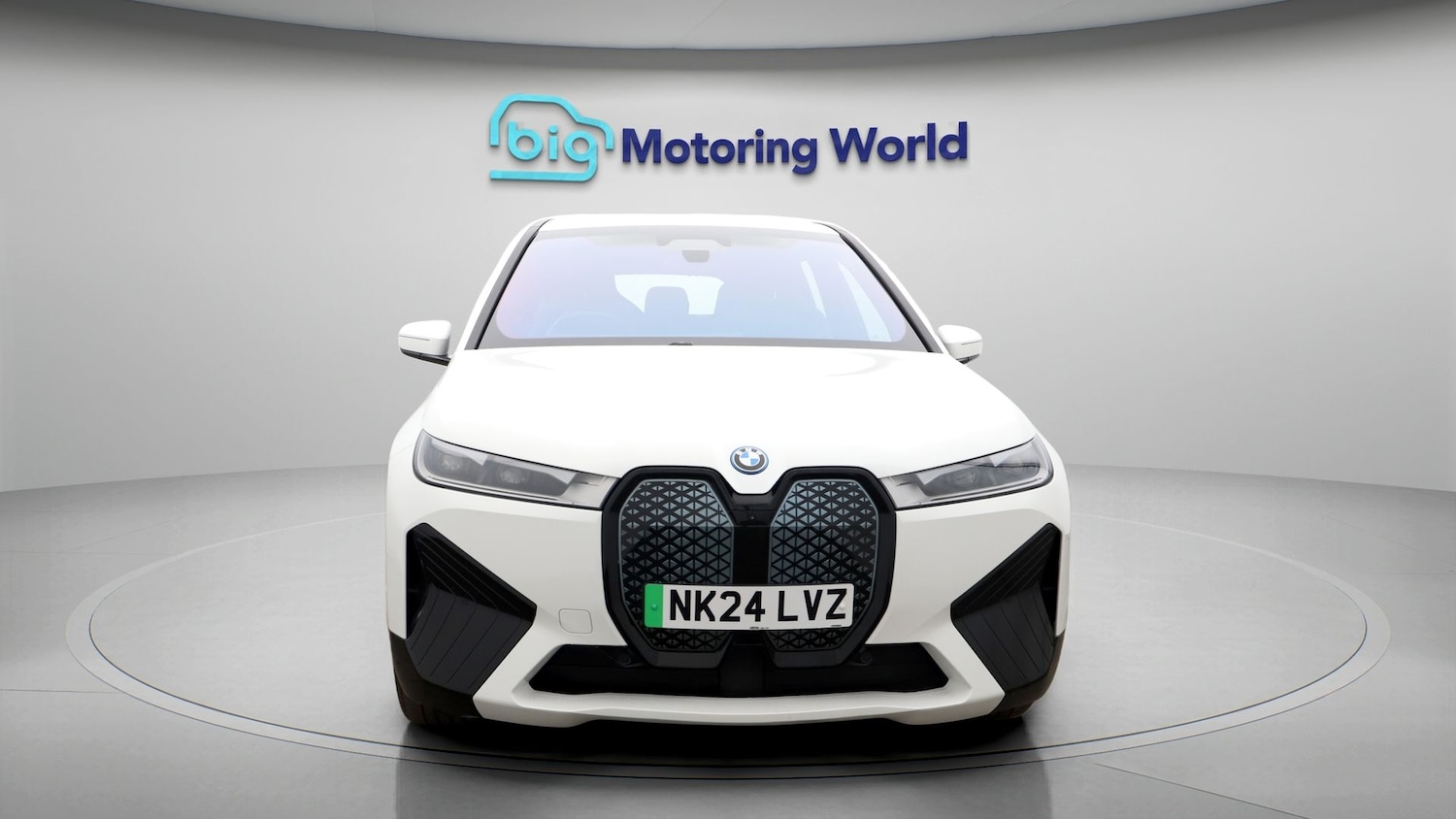 Used BMW iX 2024 for sale - 77819089: Photo 2