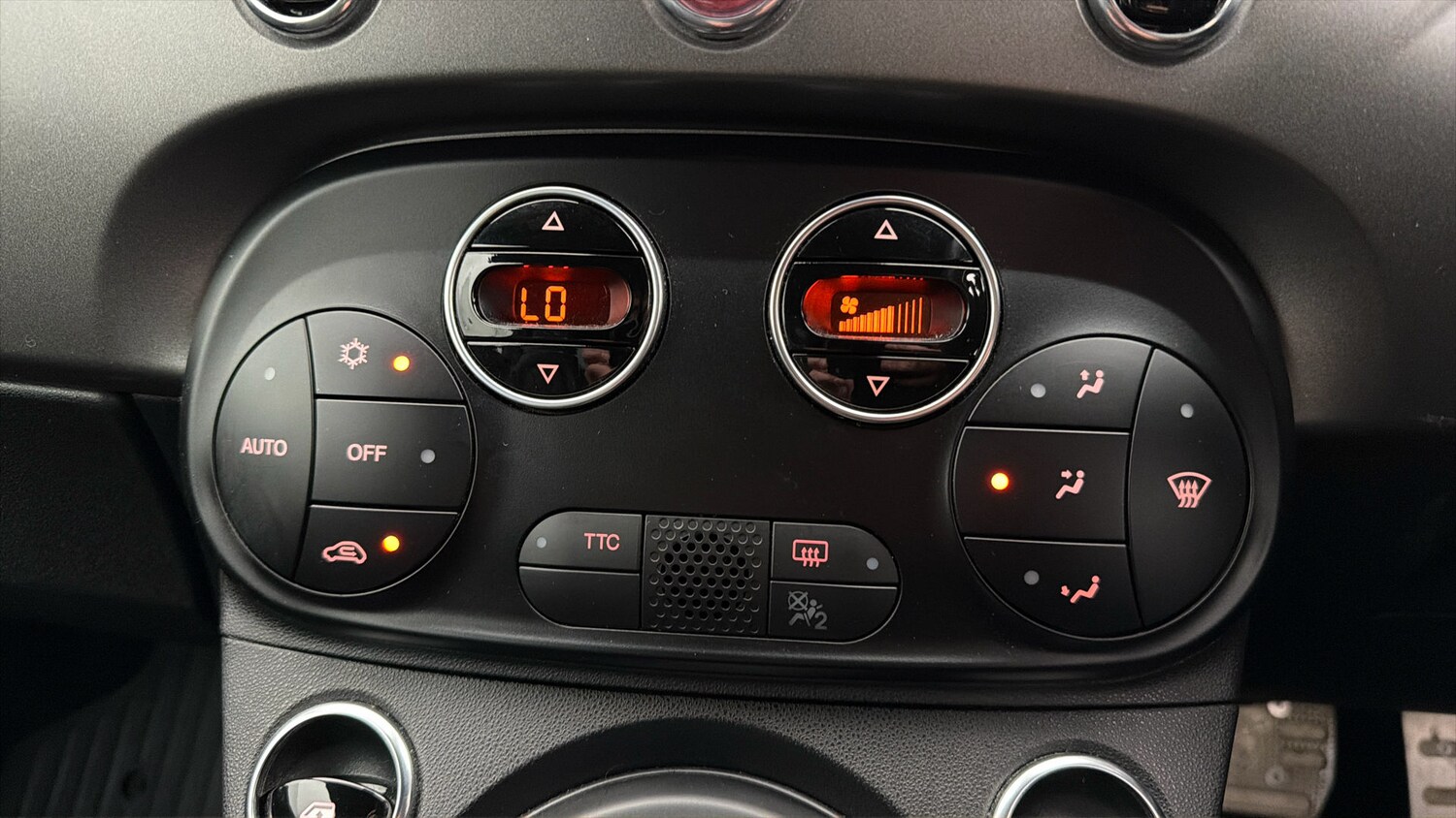 Used Abarth 595 2022 for sale - 78190424: Photo 11