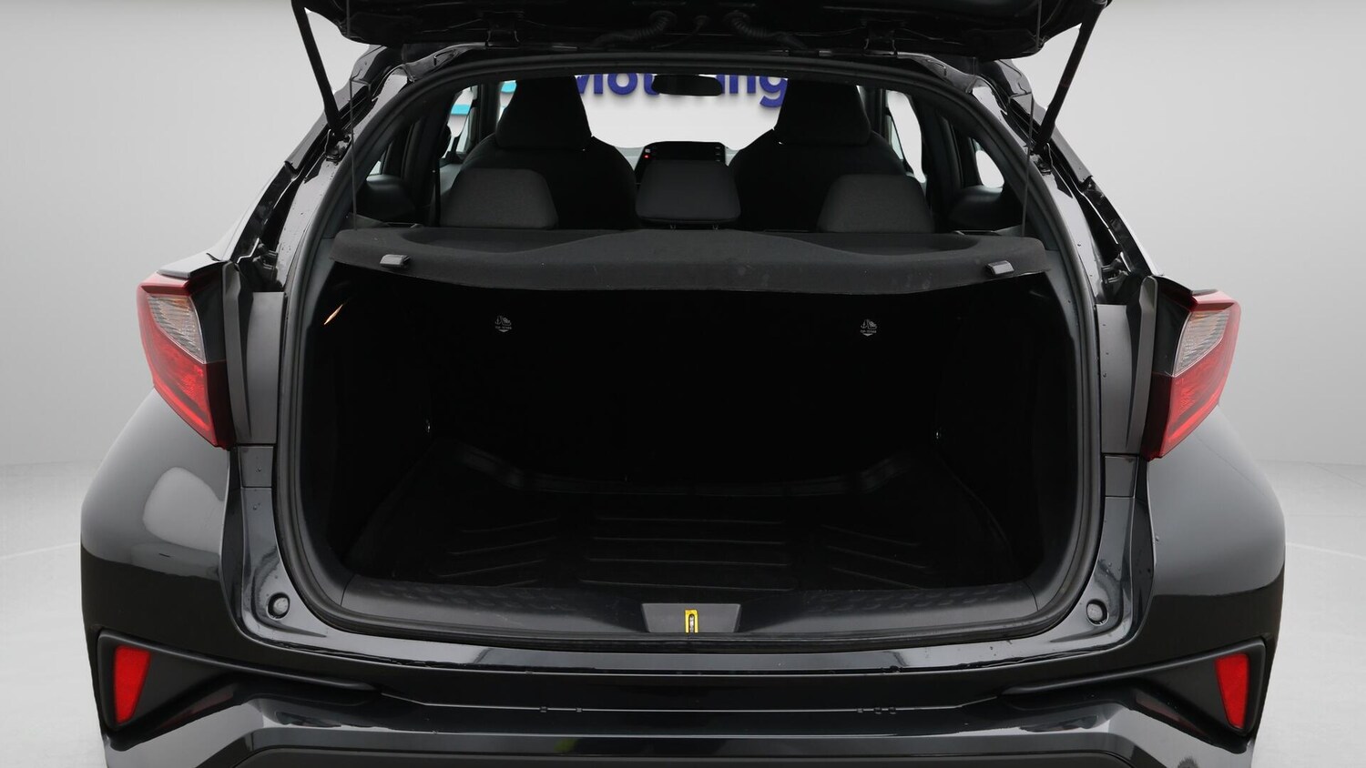 Used Toyota C-HR for sale - 76727791: Photo 18