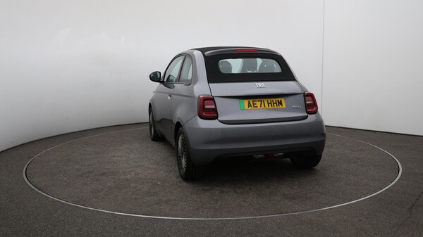 Used Fiat 500e C 2021 for sale - 76109442: Photo 63