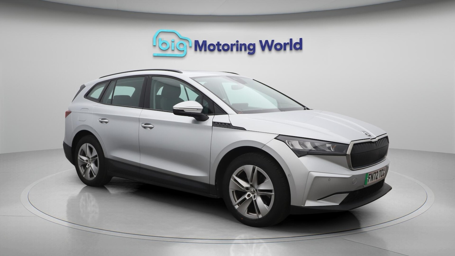 Used Skoda Enyaq 2022 for sale - 75991069: Photo 2