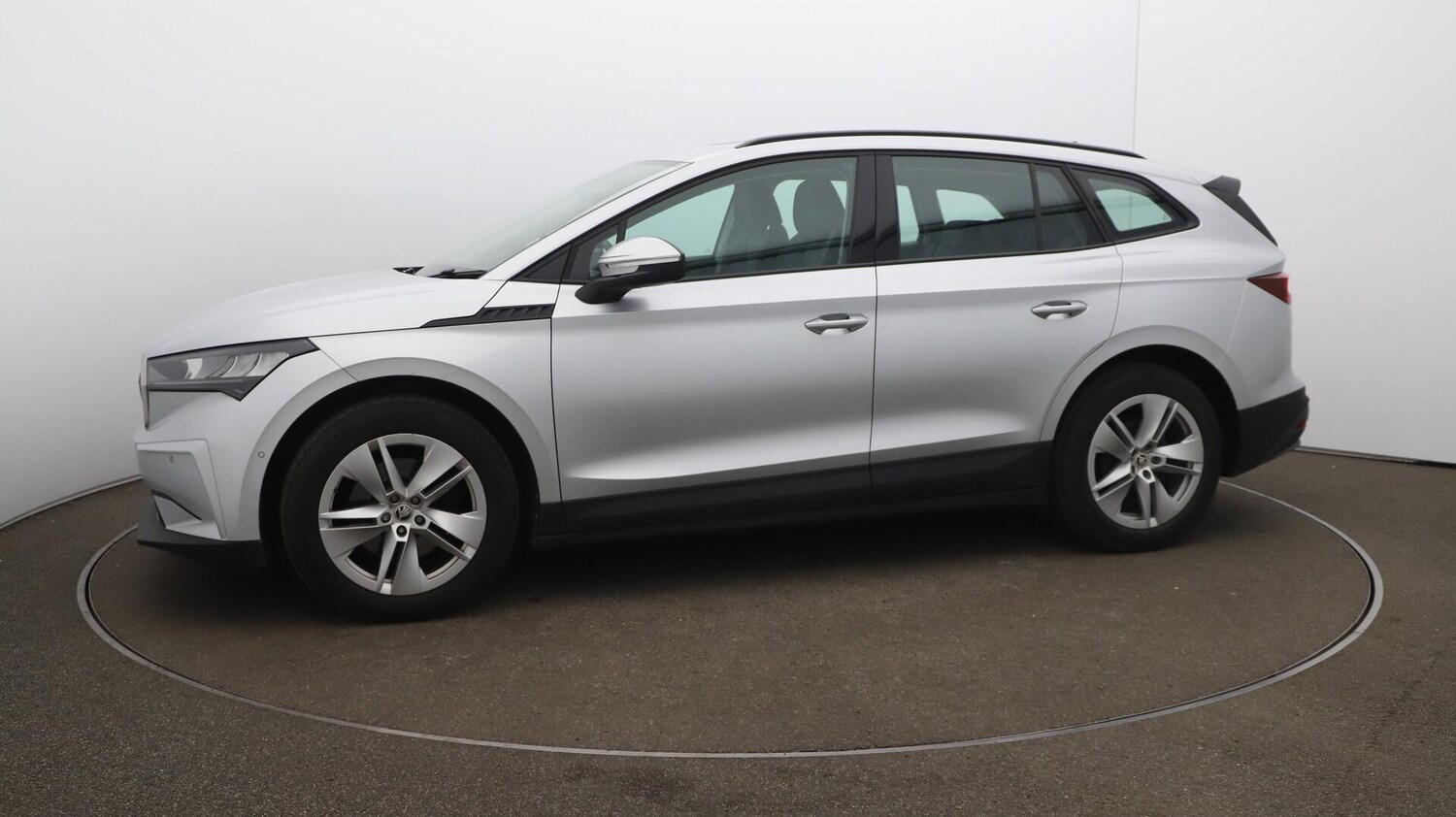 Used Skoda Enyaq 2022 for sale - 75991069: Photo 69