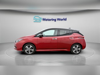 Used Nissan Leaf 2022 for sale - 77917452: Photo
