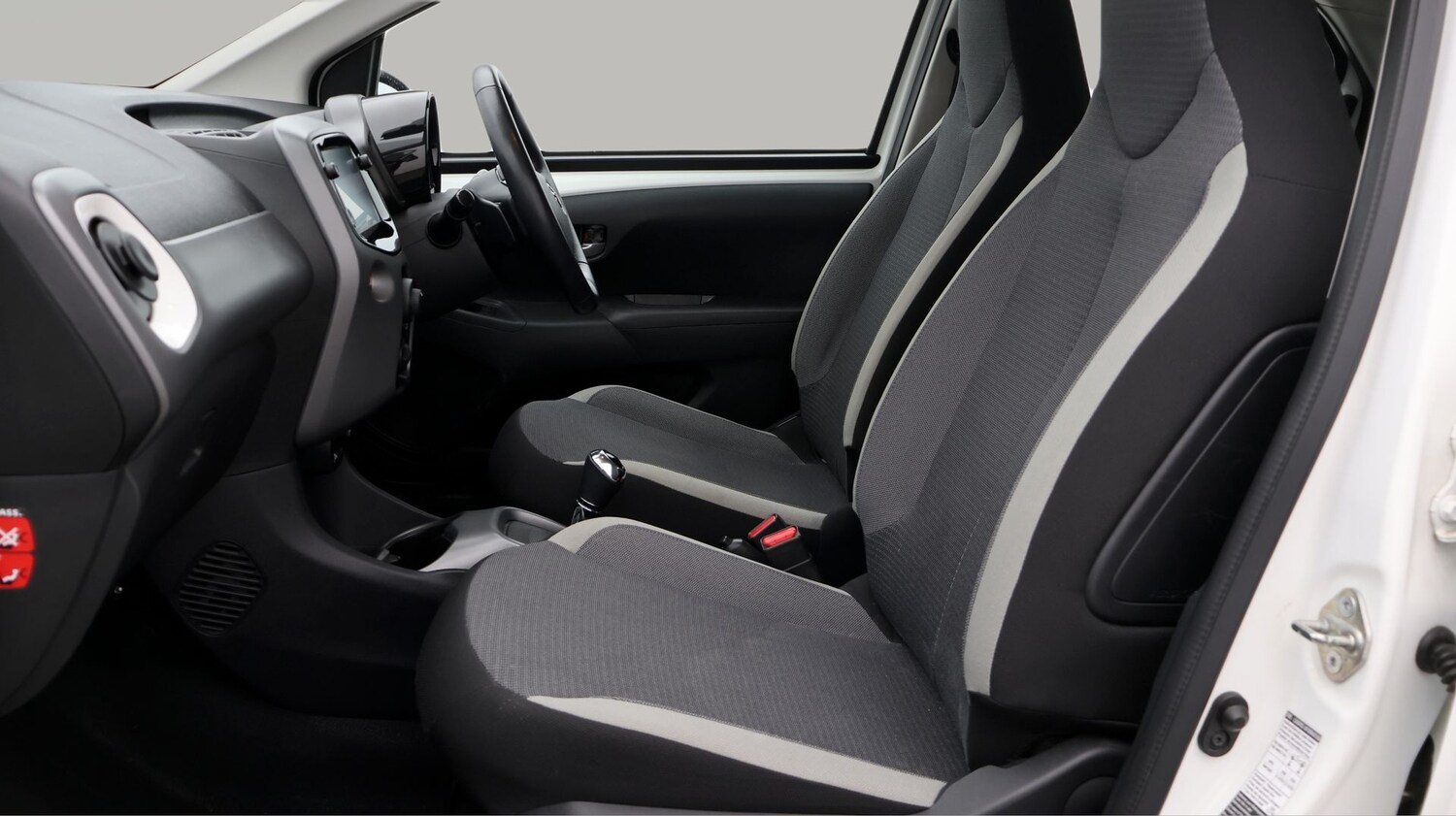 Used Toyota AYGO 2020 for sale - 77324592: Photo 14