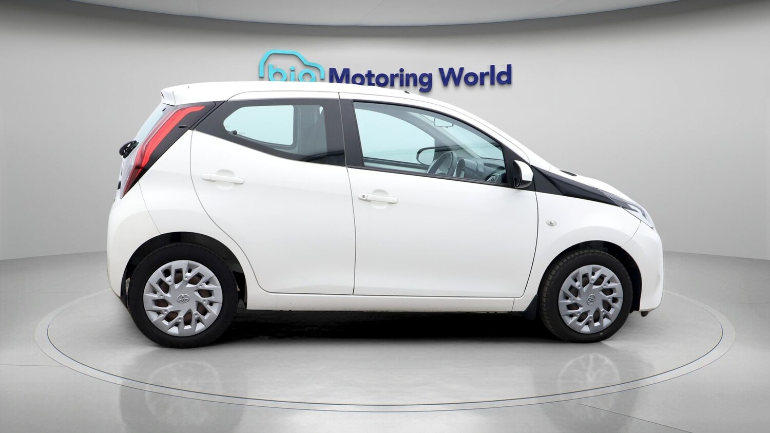 Used Toyota AYGO 2020 for sale - 77324592: Photo 8