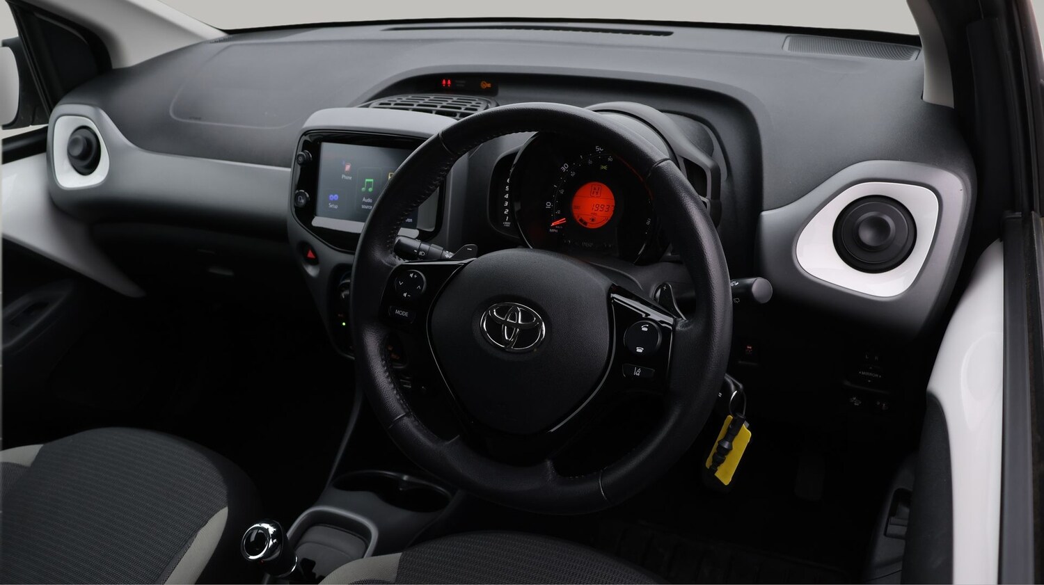 Used Toyota AYGO 2020 for sale - 77324592: Photo 9