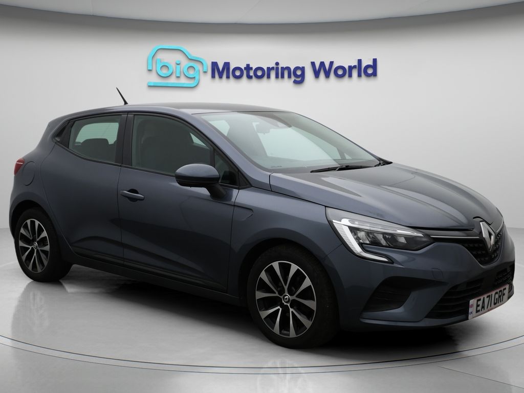 Used Renault Clio for sale - 76813260: Photo 17