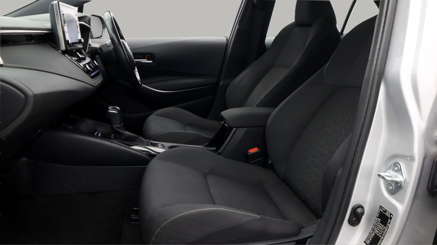 Used Toyota Corolla 2021 for sale - 77353853: Photo 14