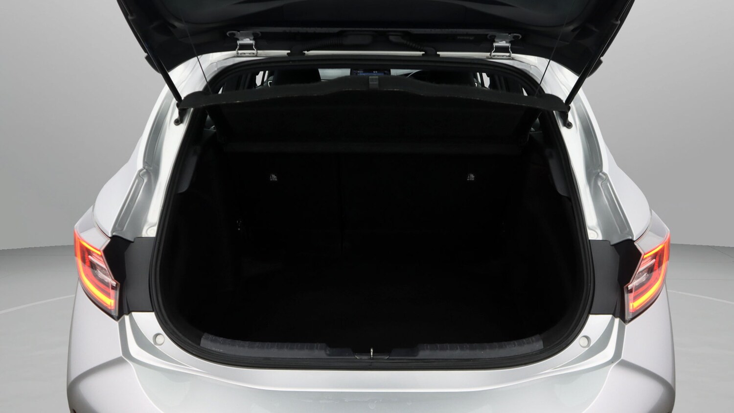 Used Toyota Corolla 2021 for sale - 77353853: Photo 17