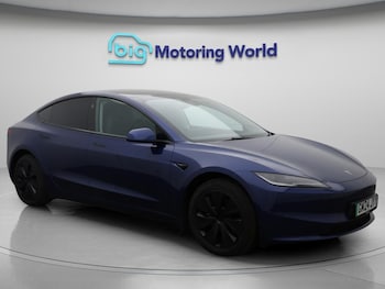 2024 (24) - RWD 4dr Auto