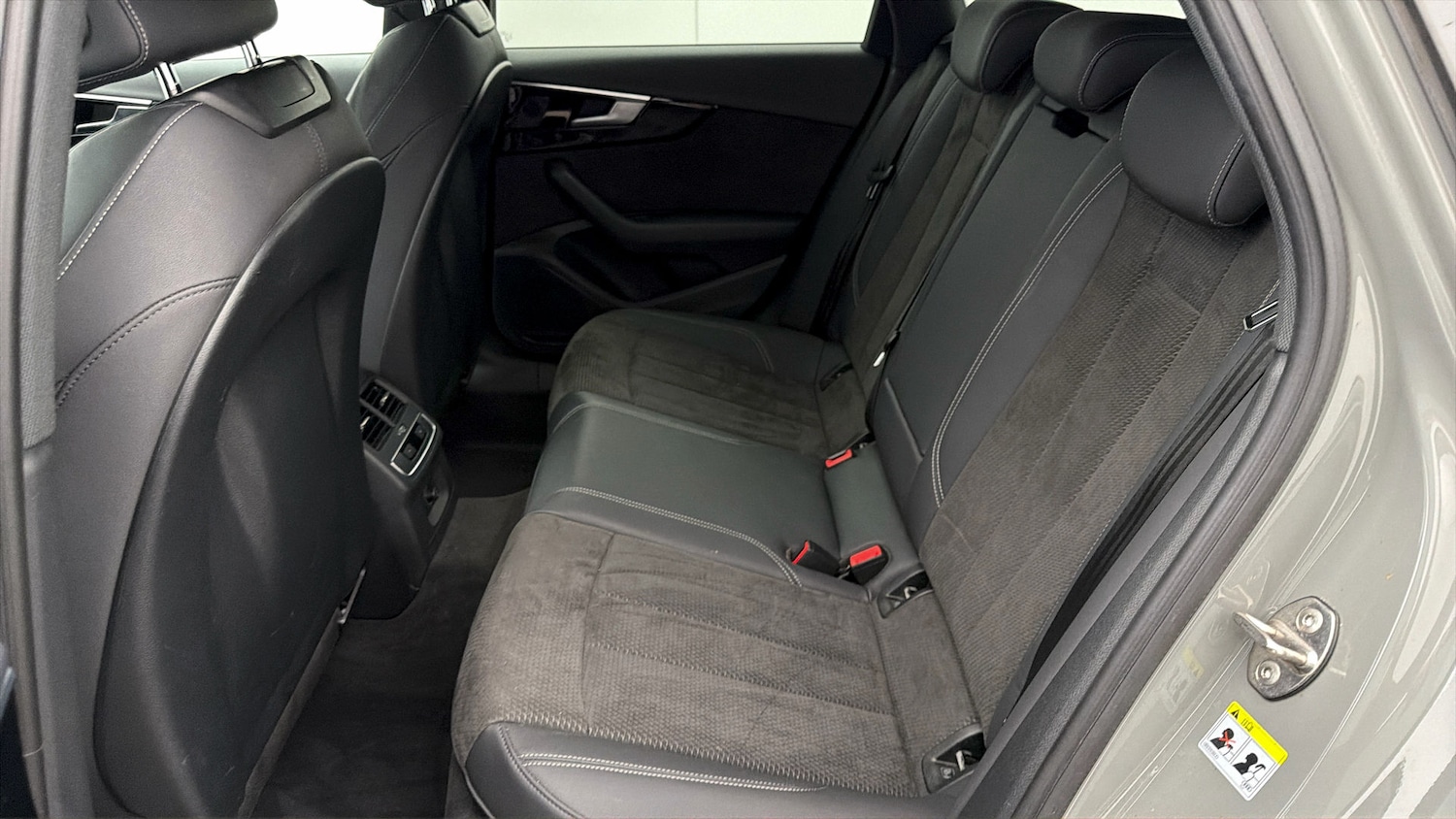 Used Audi A4 Avant 2021 for sale - 78026307: Photo 15