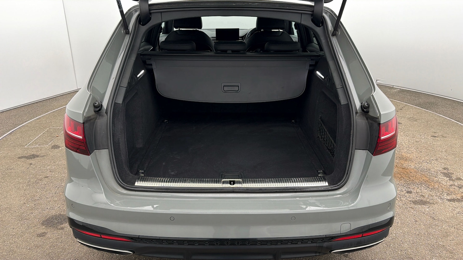 Used Audi A4 Avant 2021 for sale - 78026307: Photo 16