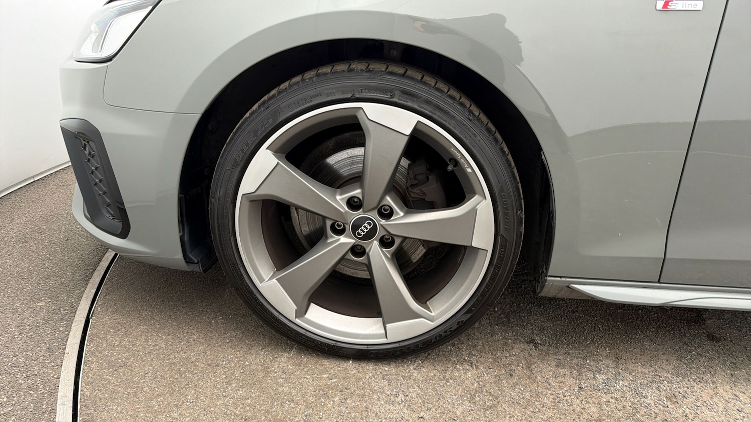 Used Audi A4 Avant 2021 for sale - 78026307: Photo 17