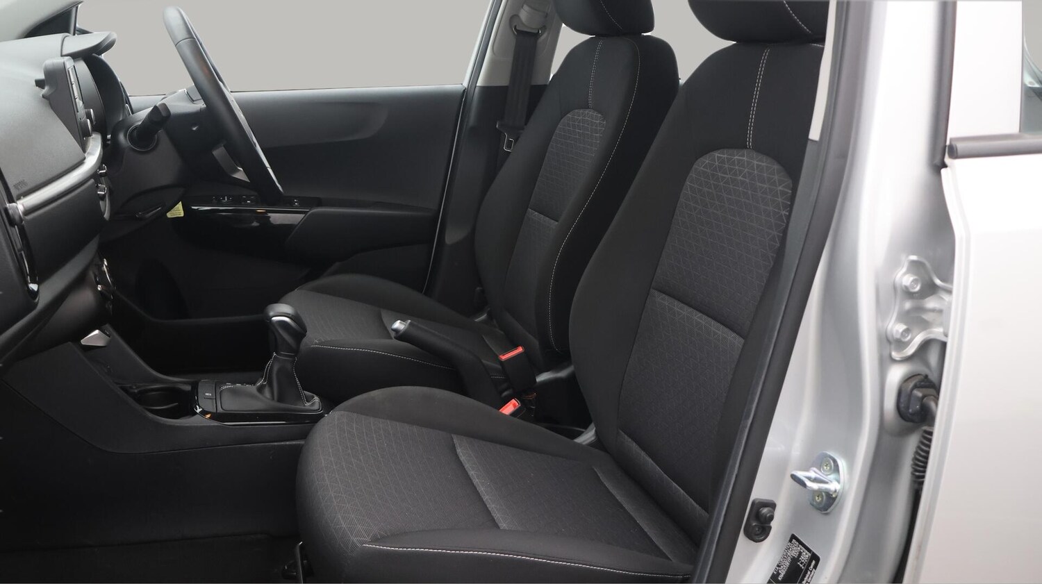 Used Kia Picanto 2022 for sale - 76645713: Photo 15