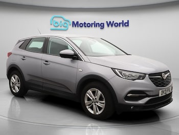 Vauxhall - Grandland X