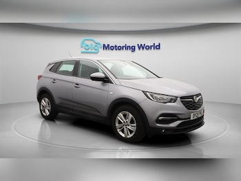 Used Vauxhall Grandland X 2021 for sale - 76238902: Photo 2