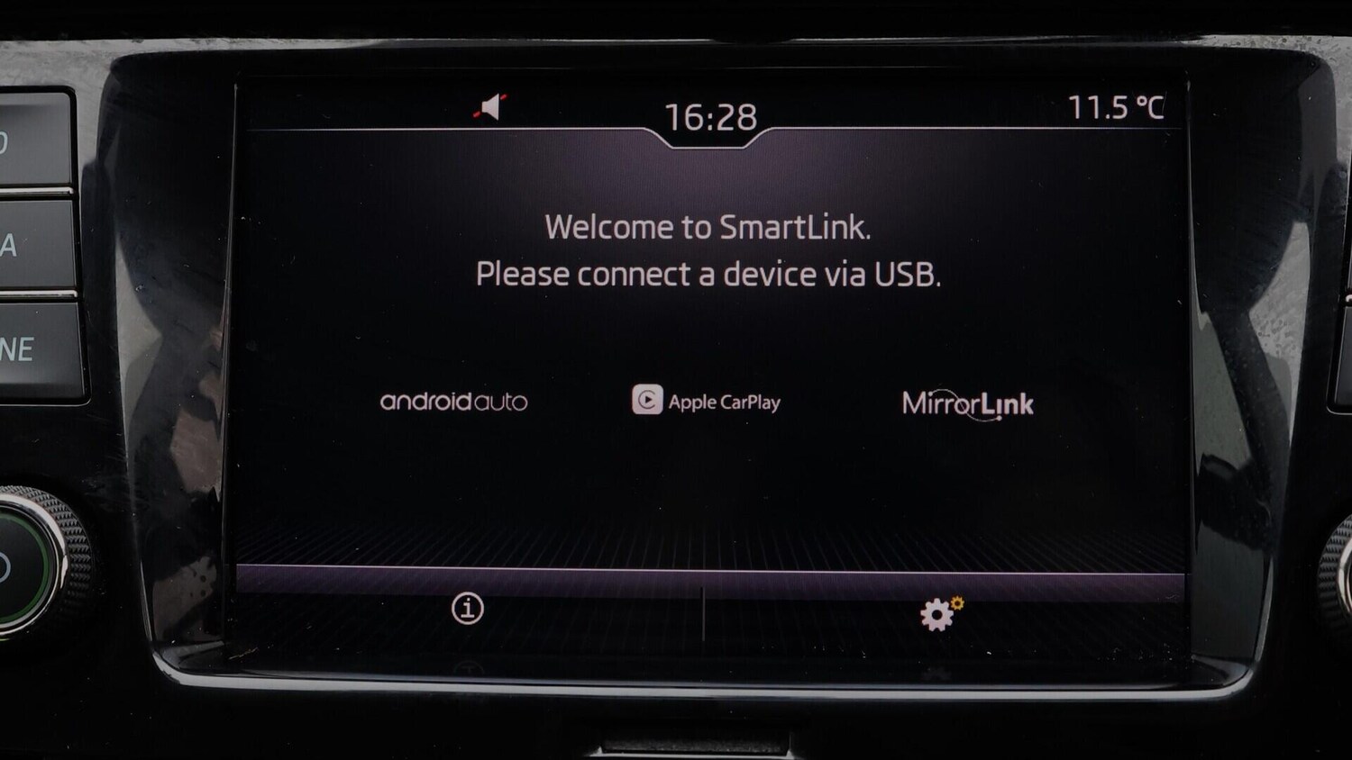 Used Skoda Fabia 2021 for sale - 76432060: Photo 25