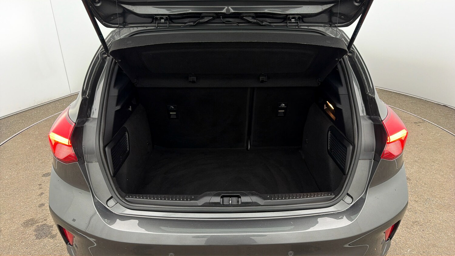 Used Ford Focus 2021 for sale - 78025872: Photo 16