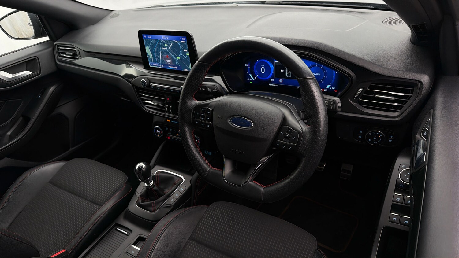 Used Ford Focus 2021 for sale - 78025872: Photo 9