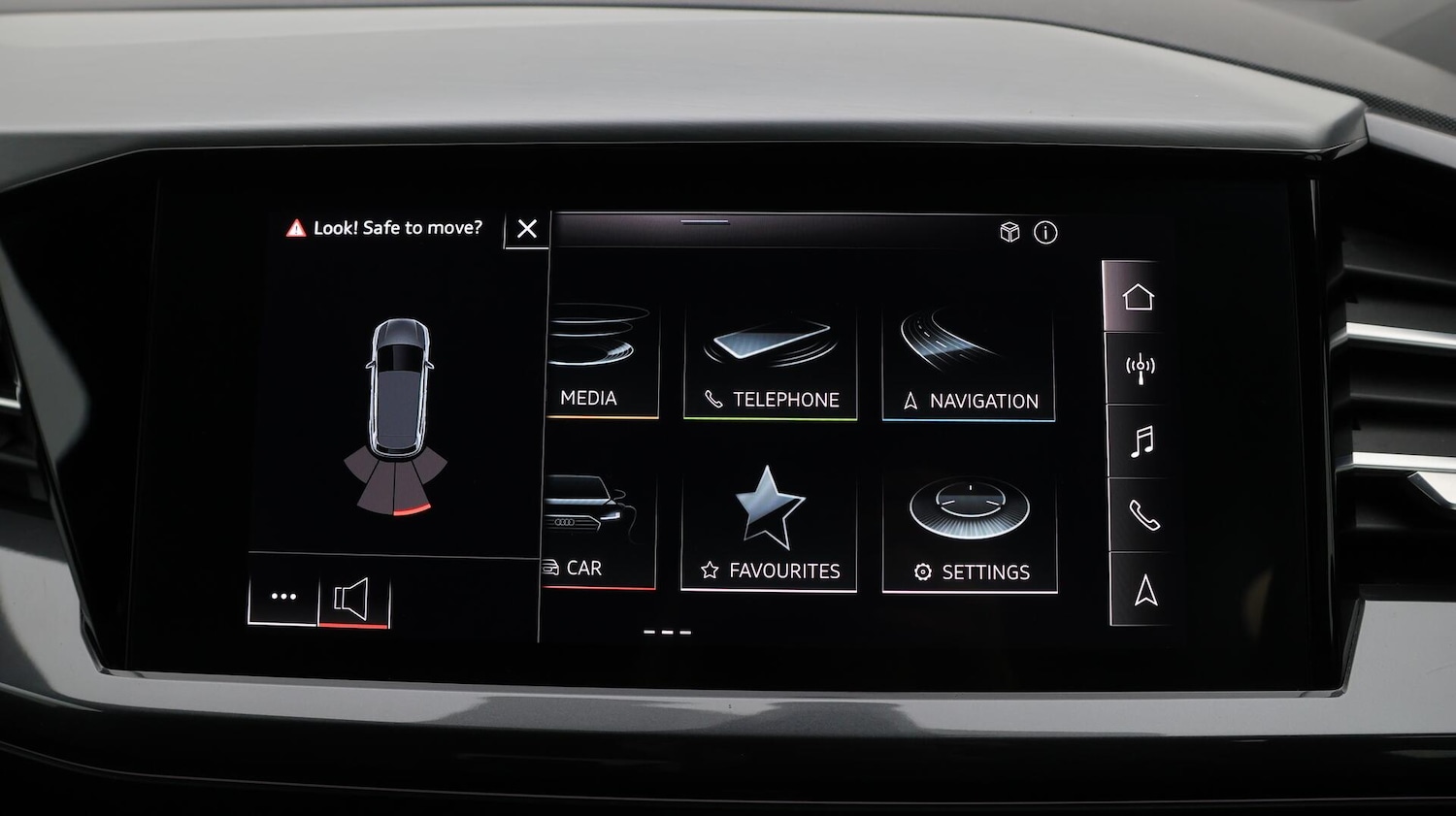 Used Audi Q4 e-tron 2021 for sale - 76484928: Photo 28