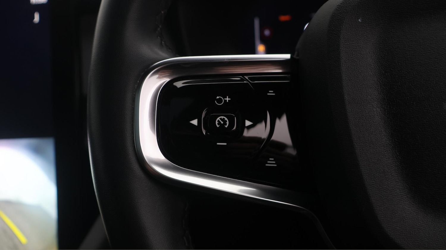 Used Polestar Polestar 2 2021 for sale - 76360354: Photo 25