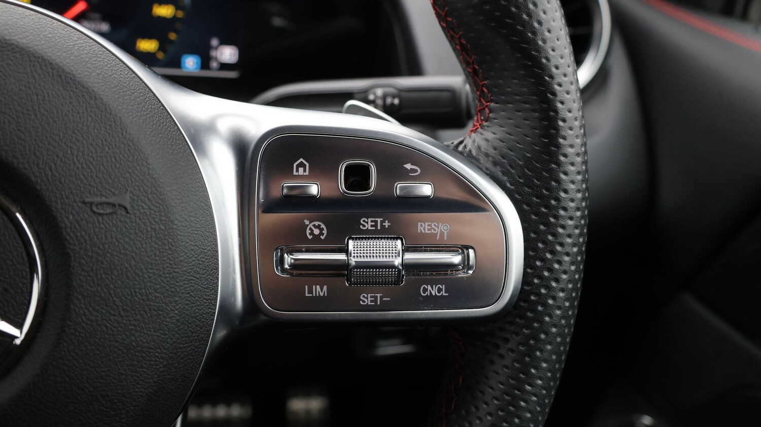 Used Mercedes-Benz GLB for sale - 77363453: Photo 23