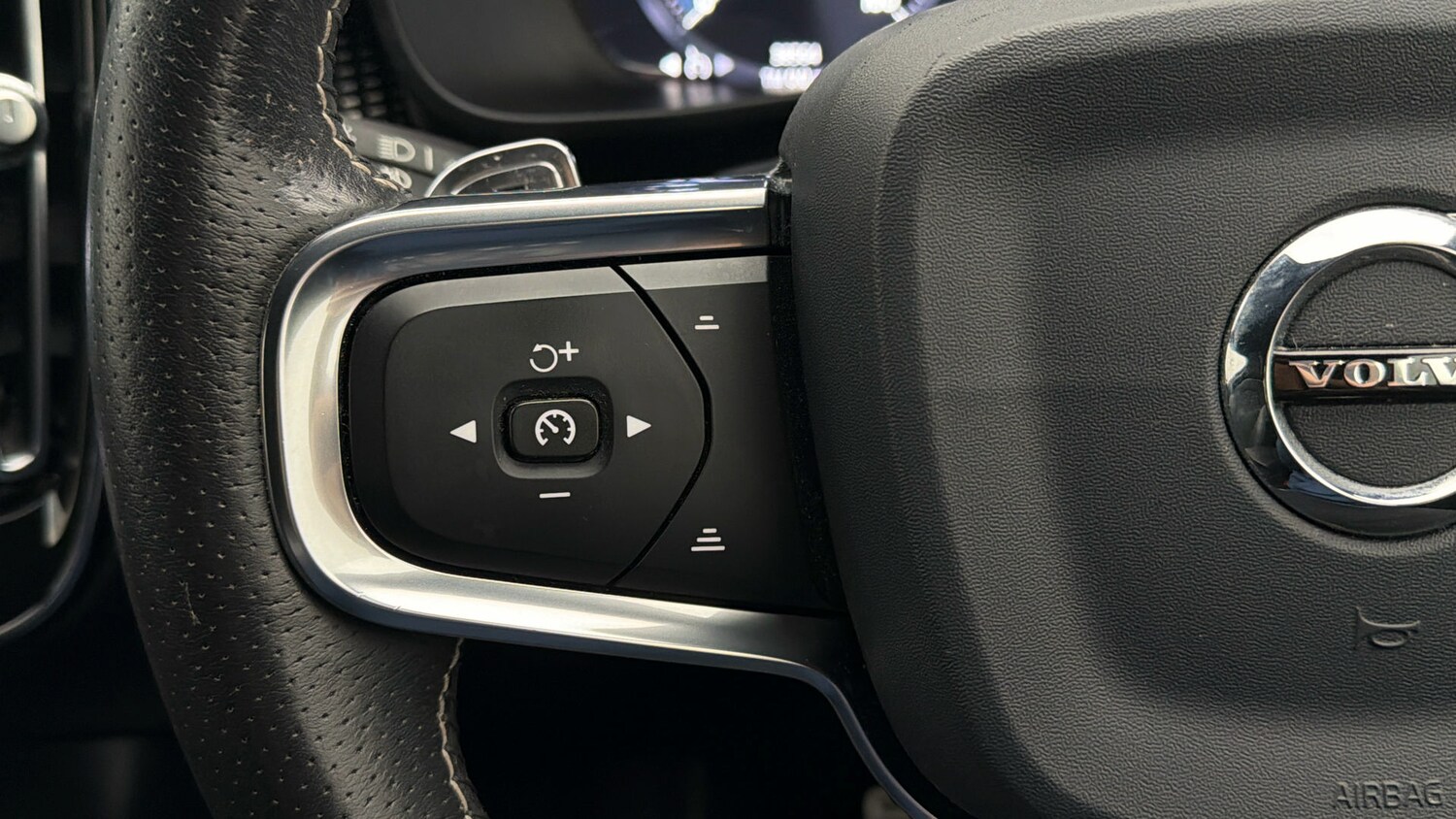 Used Volvo XC40 2019 for sale - 78143720: Photo 22