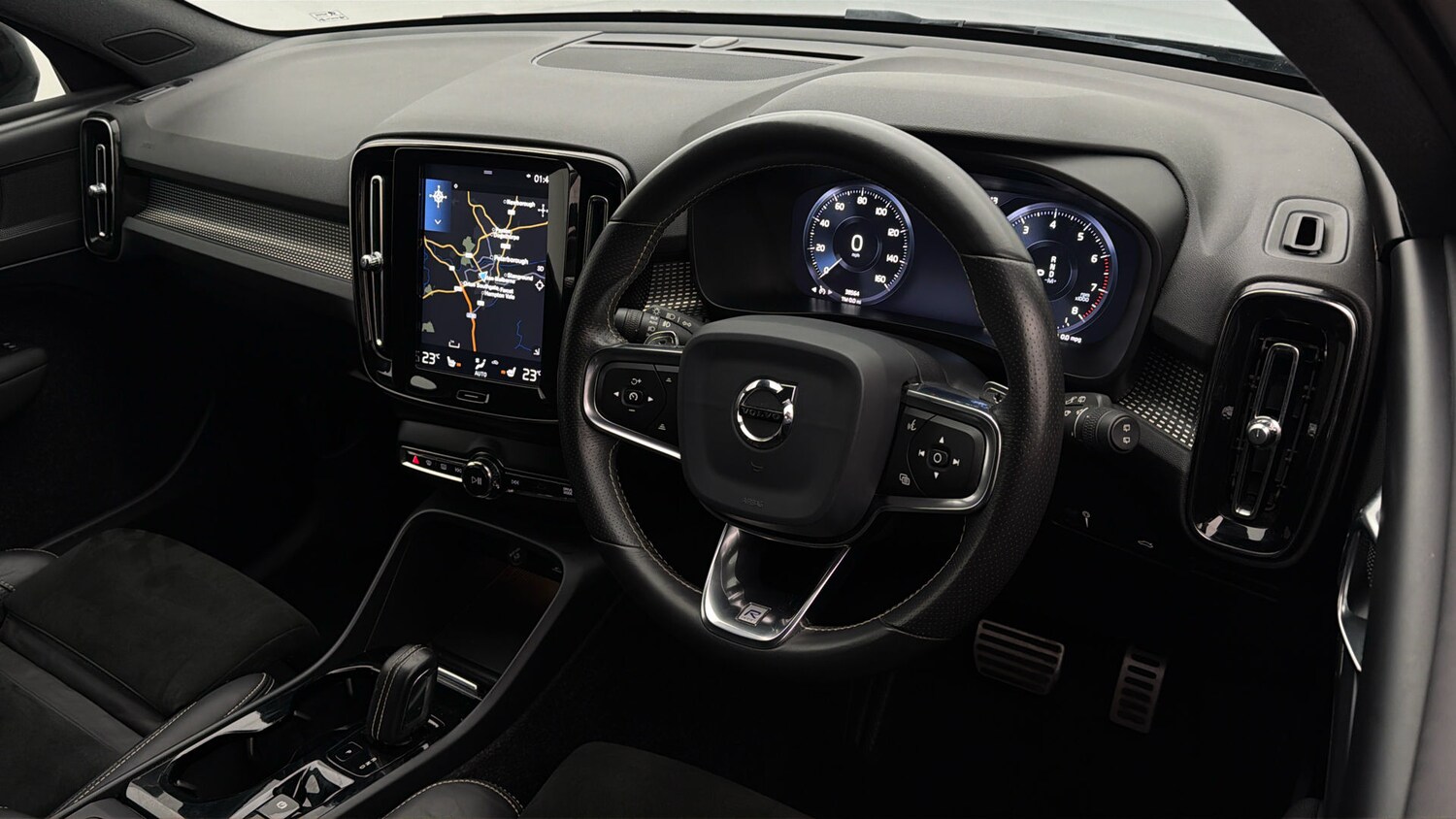 Used Volvo XC40 2019 for sale - 78143720: Photo 9