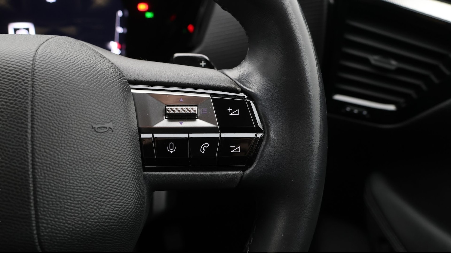 Used DS Automobiles DS 4 2023 for sale - 77378325: Photo 23