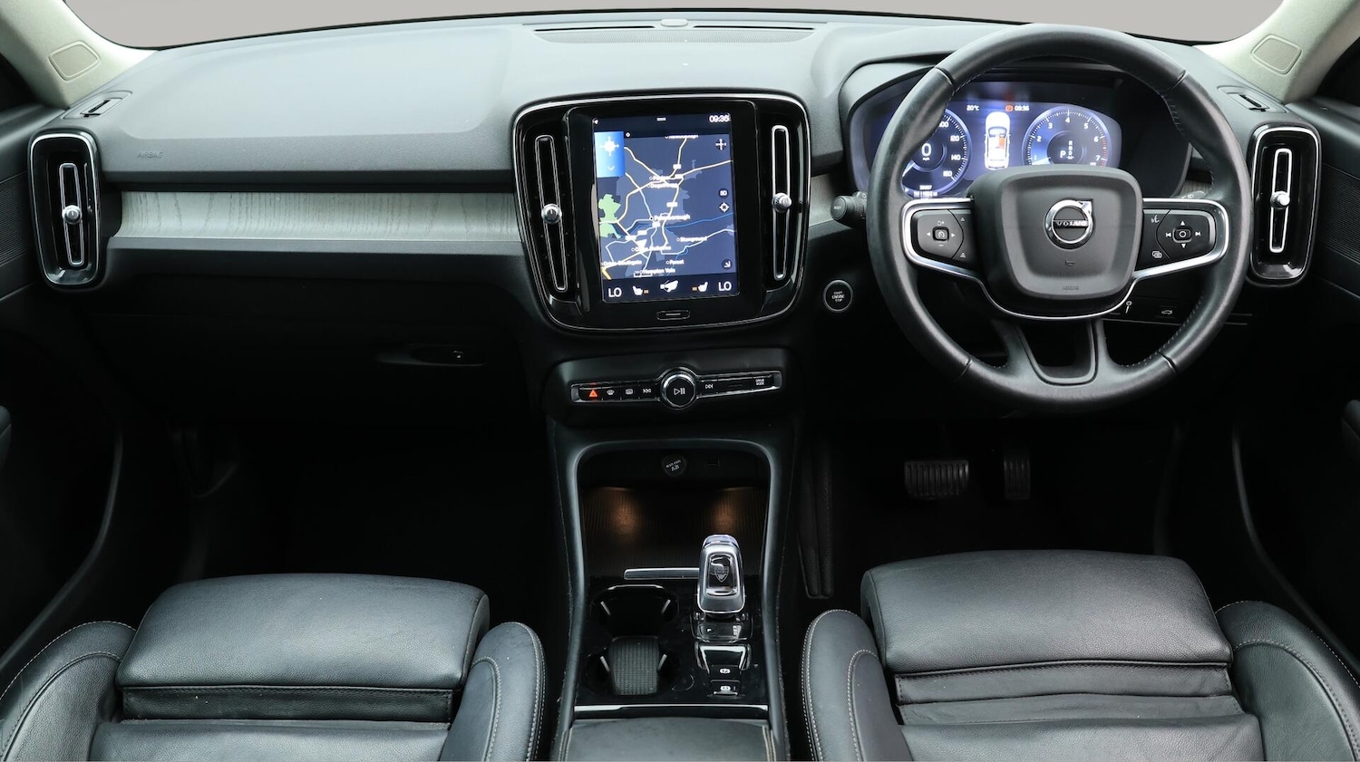 Used Volvo XC40 2020 for sale - 76612787: Photo 14