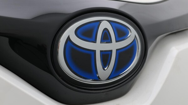 Used Toyota C-HR 2023 for sale - 76295737: Photo 24