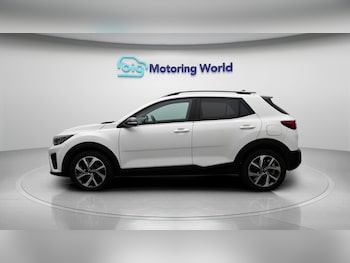 Used Kia Stonic 2022 for sale - 78281566: Photo