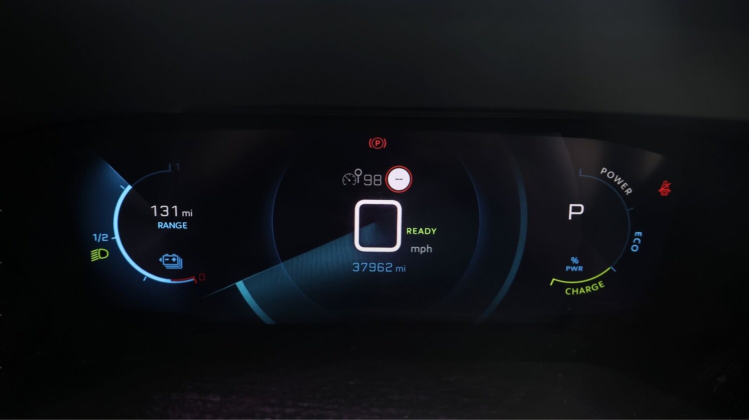 Used Peugeot 2008 2022 for sale - 77363471: Photo 10