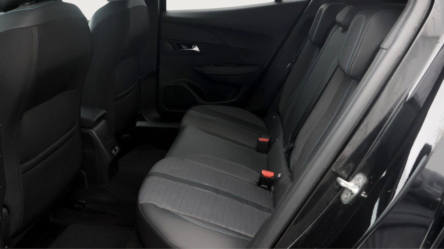 Used Peugeot 2008 2022 for sale - 77363471: Photo 16