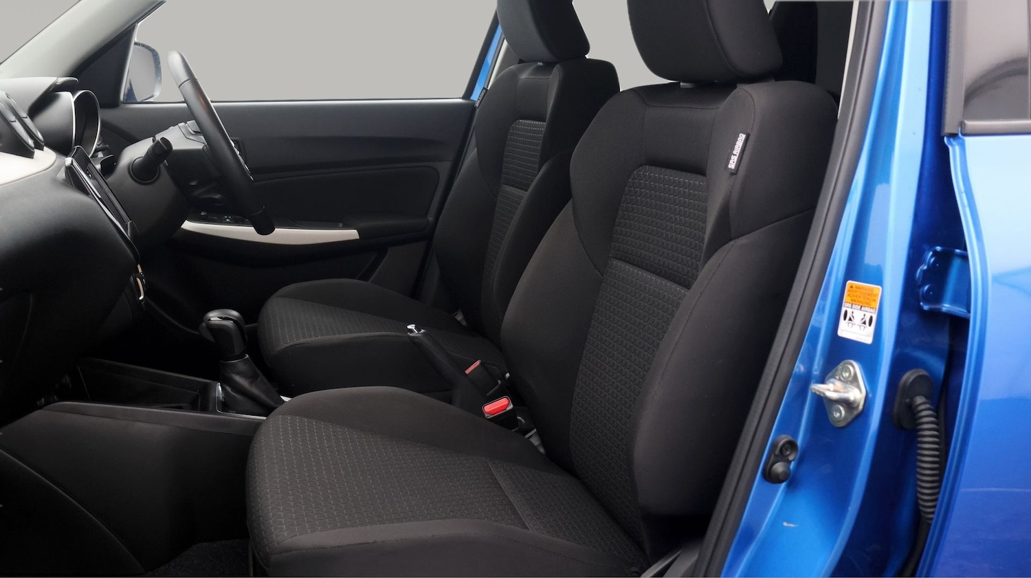 Used Suzuki Swift 2022 for sale - 77124894: Photo 14