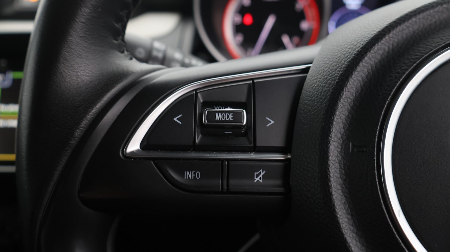 Used Suzuki Swift 2022 for sale - 77124894: Photo 24