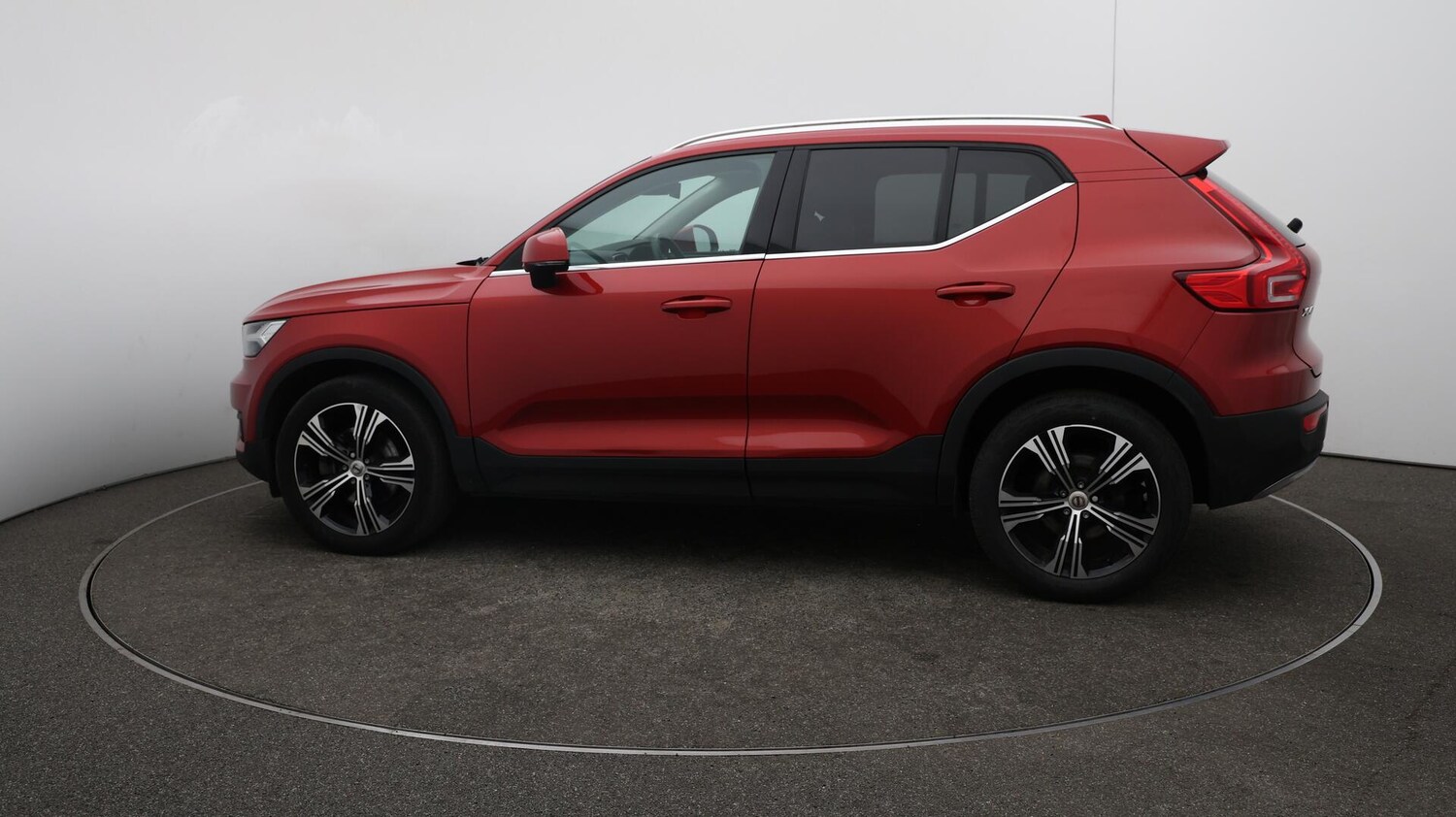 Used Volvo XC40 for sale - 76521693: Photo 58