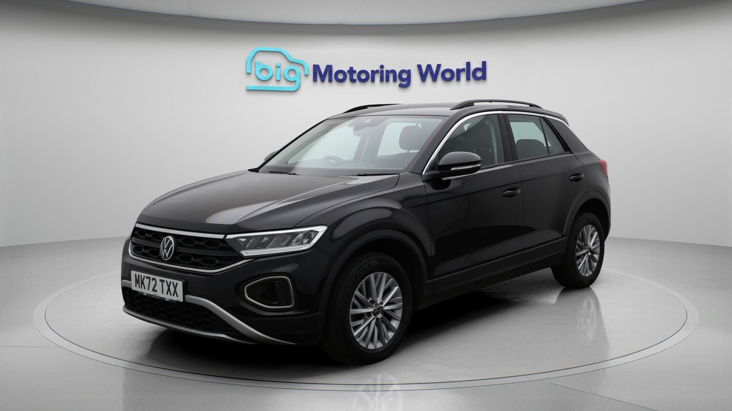Used Volkswagen T-Roc 2022 for sale - 76153176: Photo 4