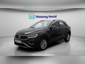 Used Volkswagen T-Roc 2022 for sale - 76153176: Photo 4