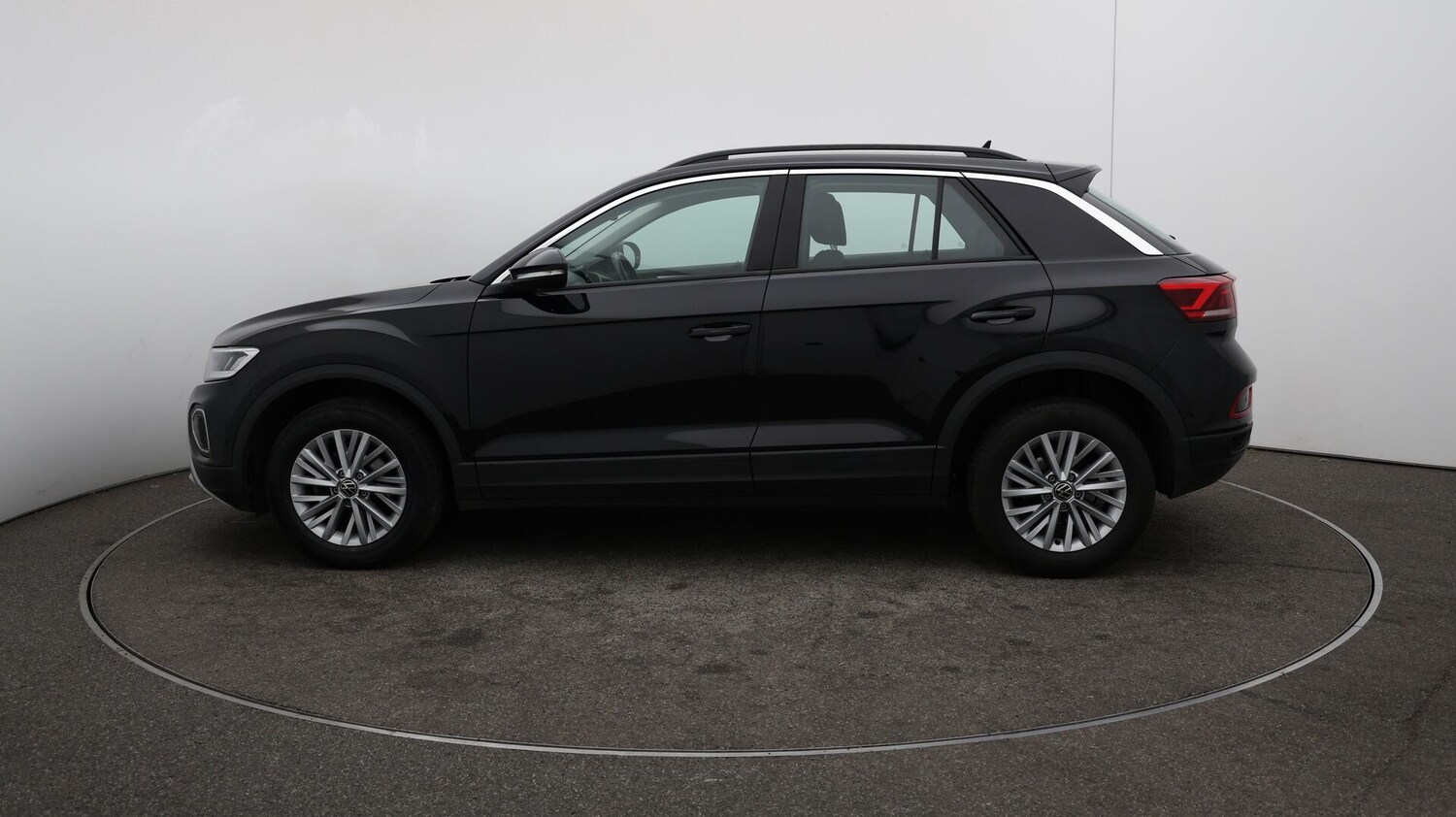 Used Volkswagen T-Roc 2022 for sale - 76153176: Photo 65