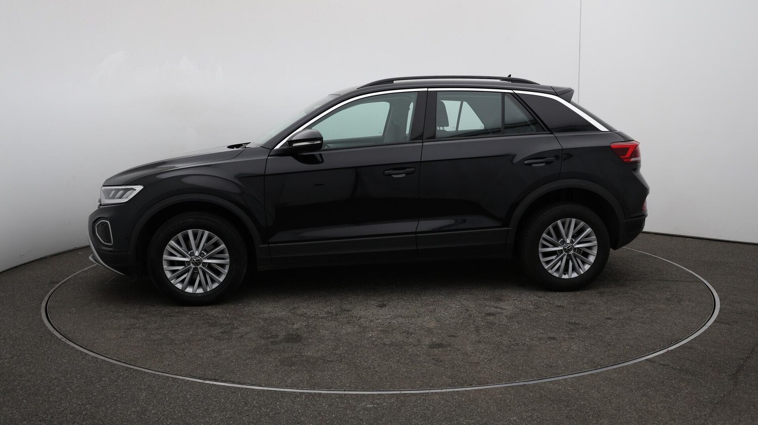 Used Volkswagen T-Roc 2022 for sale - 76153176: Photo 66