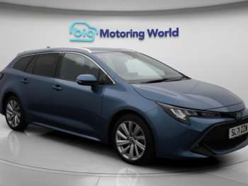 2022 (71) - 1.8 VVT-i Hybrid Design 5dr CVT