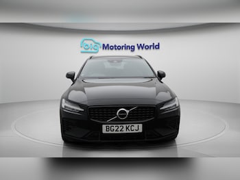 Used Volvo V60 2022 for sale - 75789840: Photo