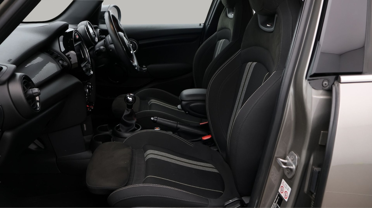 Used MINI Hatch 2020 for sale - 77774636: Photo 14