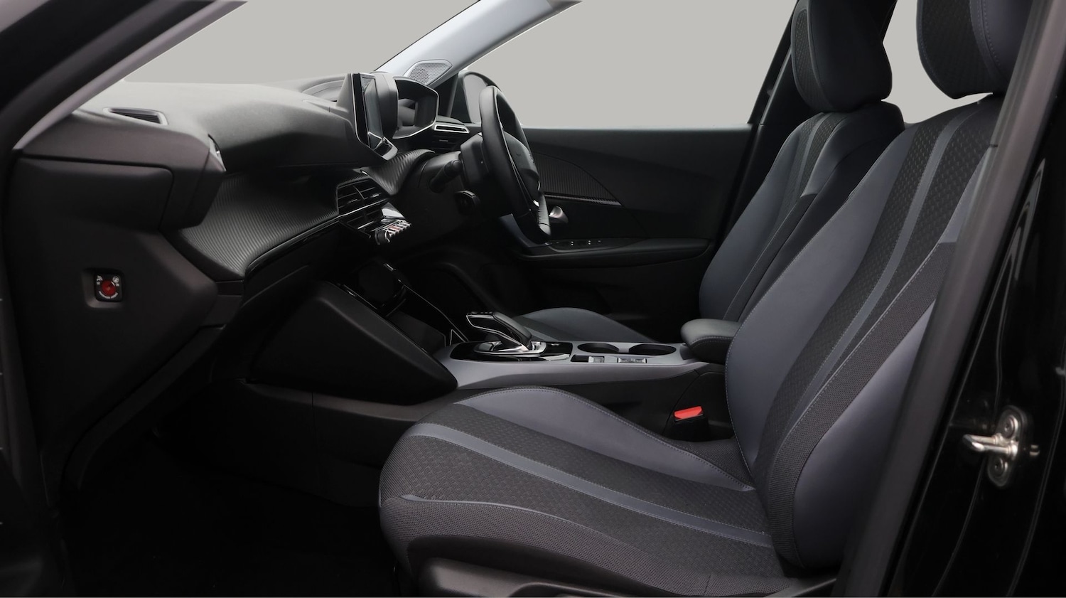 Used Peugeot 2008 2020 for sale - 77643903: Photo 14