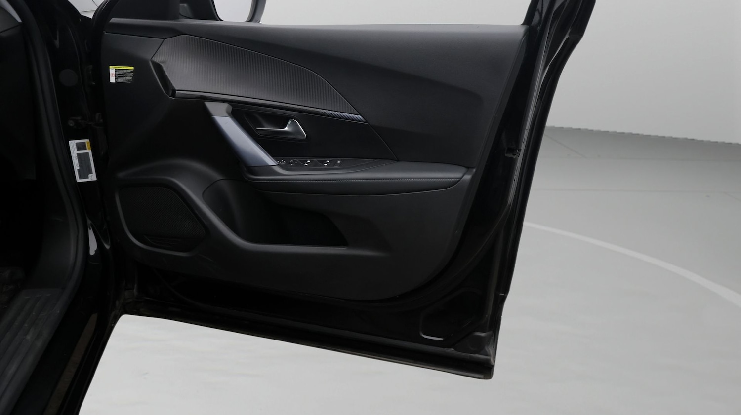 Used Peugeot 2008 2020 for sale - 77643903: Photo 15