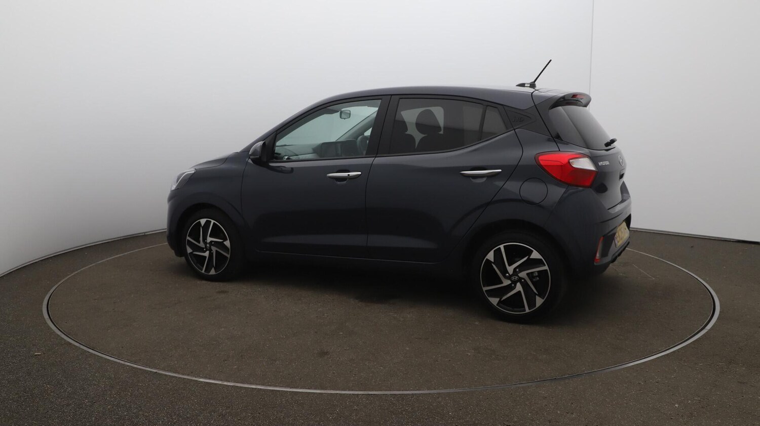 Vehicle 48