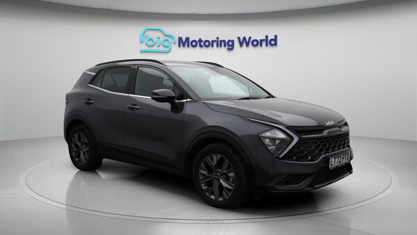 Used Kia Sportage 2022 for sale - 76031998: Photo 2