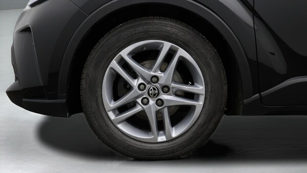 Used Toyota C-HR 2023 for sale - 75635389: Photo 19